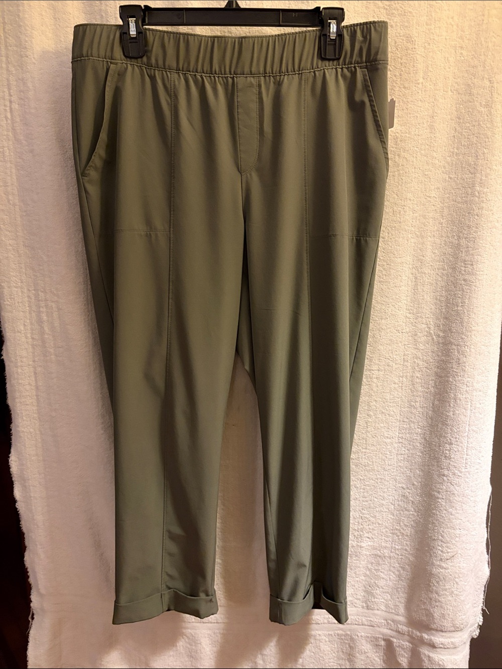 Women’s Olive Green Stretch Pull-On Pants